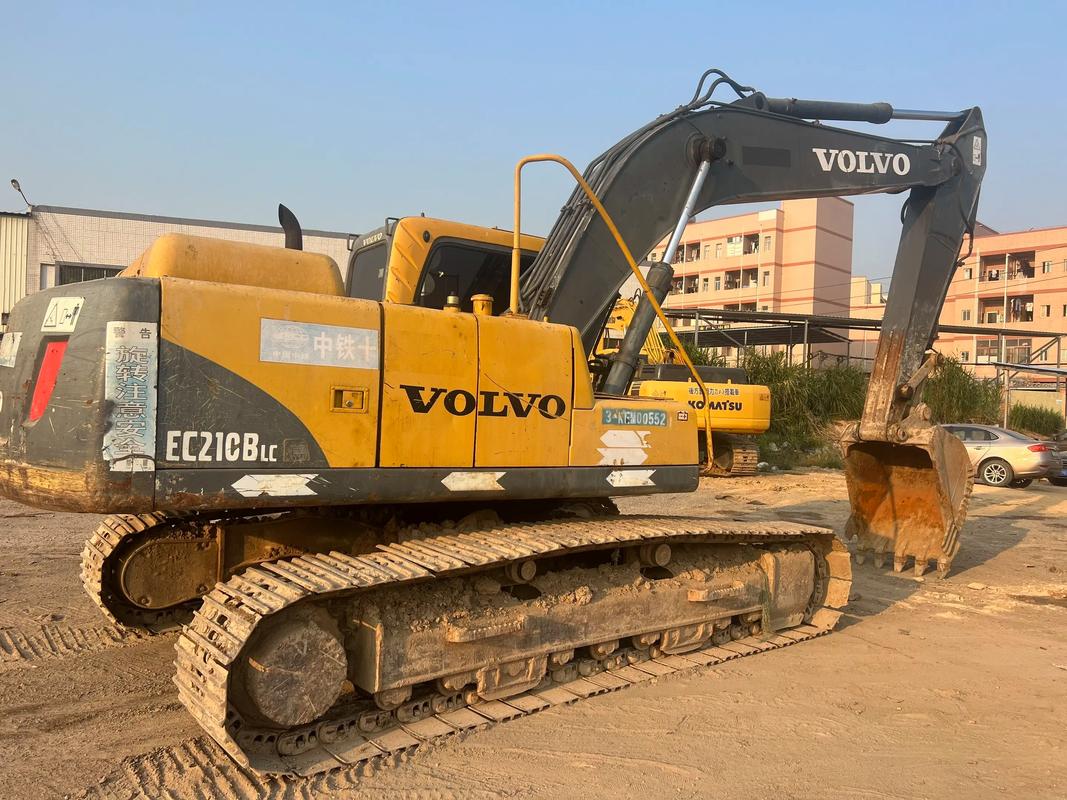 Used Volvo EC210 Excavator