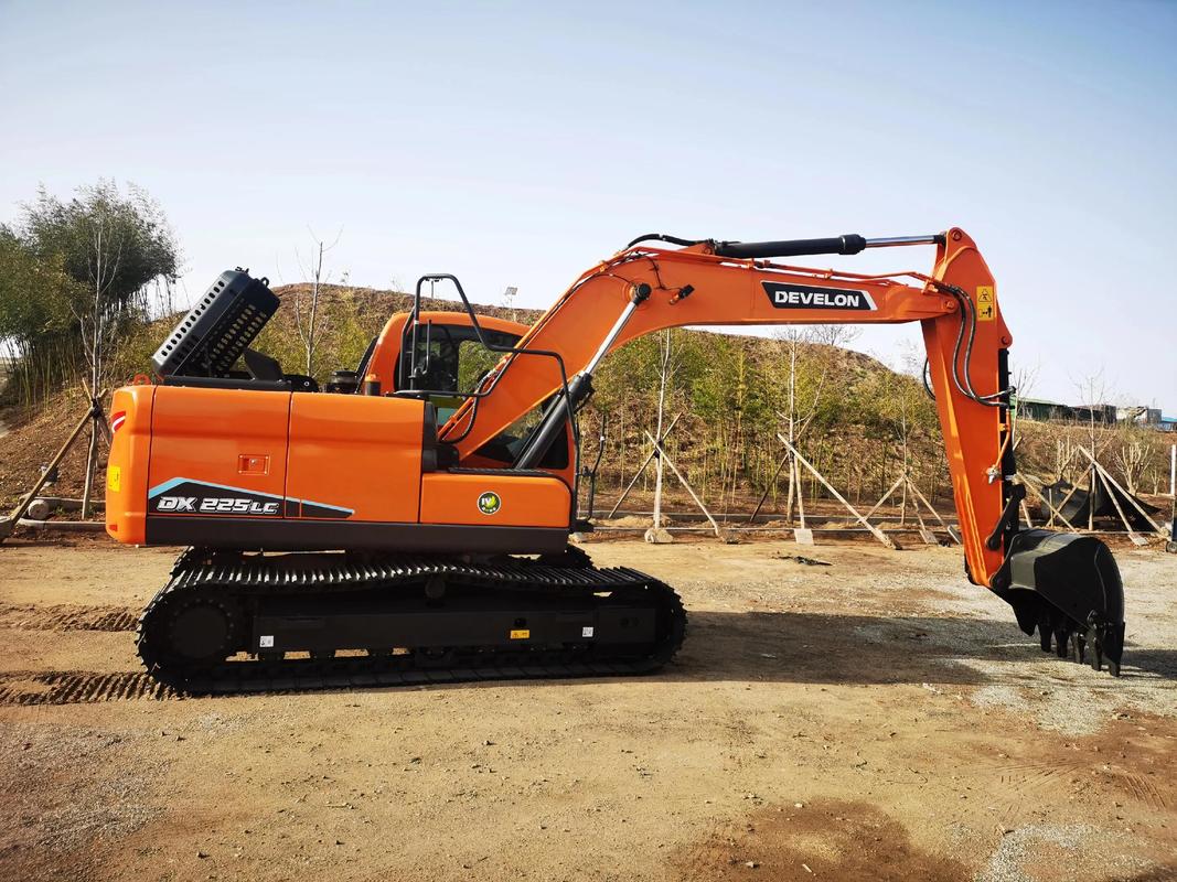 Major Excavator Brands Explained: Komatsu, Caterpillar, Hitachi & More